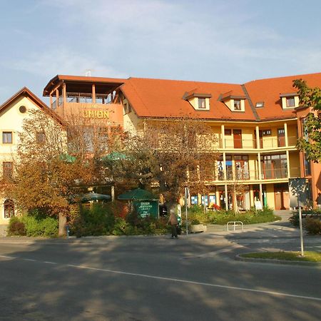 Pension Union Bled Buitenkant foto
